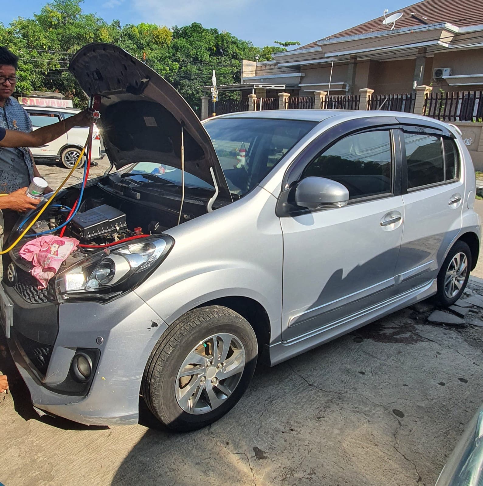 Service AC dan Mesin Mobil Terpercaya Cirebon