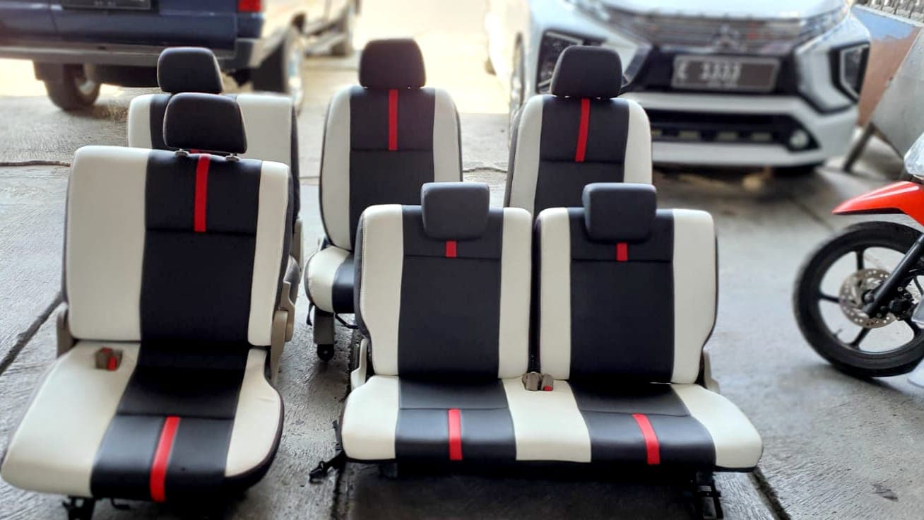 Jok Mobil Custom: Panduan Lengkap Memilih Jok Paten & Semi Paten 2025